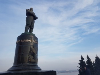 Реставрация памятника Чкалову завершена в Нижнем Новгороде