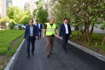 Представители общественного контроля проверяют ход ремонтных работ на дворовых территориях Чебоксар