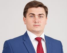 Обвиняемый в картельном сговоре депутат городской Думы Ижевска Захар Милостивенко отправлен под домашний арест