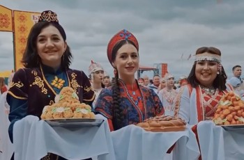 Чуваши отметили "Уяв" в татарском Нурлате Чуваши отметили "Уяв" в татарском Нурлате