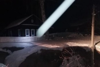 Дома у карстового провала в Павловском районе переключены на резервное электропитание