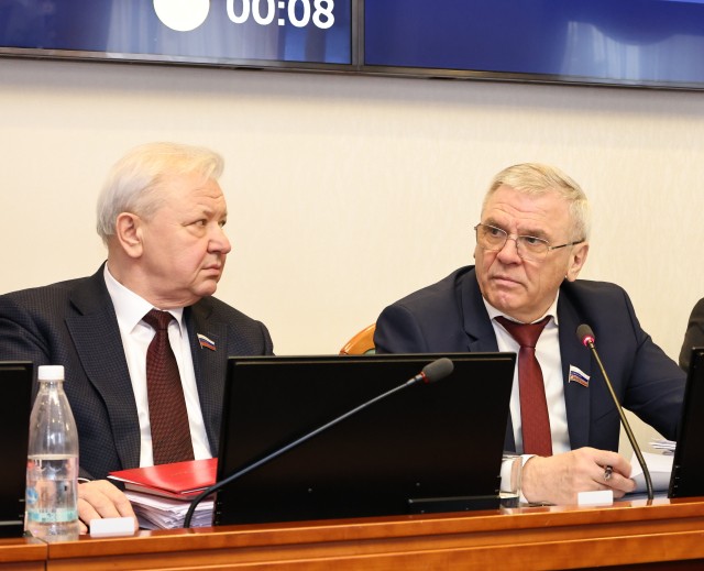 Более 80 ветеранам присвоено звание "Почётный гражданин Нижегородской области" Более 80 ветеранам присвоено звание "Почётный гражданин Нижегородской области"