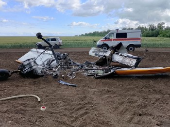 Самолёт разбился в Саратовской области Самолёт разбился в Саратовской области
