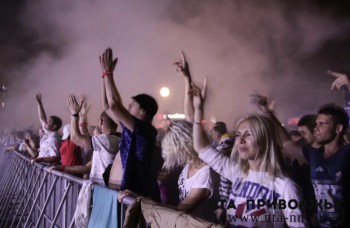 Мизулина прокомментировала вооруженную драку на концерте icegergert в Уфе Мизулина прокомментировала вооруженную драку на концерте icegergert в Уфе