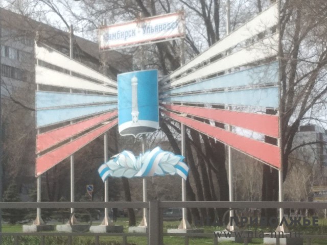 Шквалистый ветер до 25 м/с с градом накроют Ульяновск