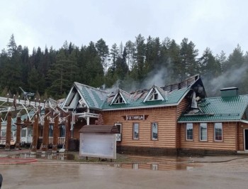 Пожар в кафе "У Тол Бабая" потушили в Шаркане Удмуртии