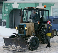 Администрация Н.Новгорода планирует закупить 150 единиц снегоуборочной техники к зимнему периоду 2013-2014 годов — Жижин