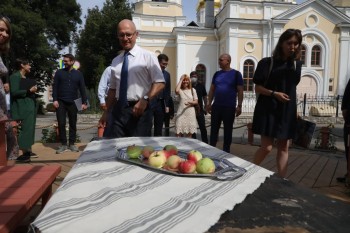 Сергей Кириенко, Игорь Комаров и Глеб Никитин посетили квартал Трех Святителей в Нижнем Новгороде