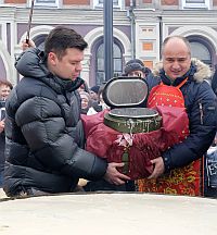 Олег Кондрашов вместе с нижегородцами  принял участие в масленичных гуляниях