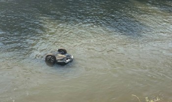 Уфимские спасатели нашли водителя затонувшего в р. Деме автомобиля