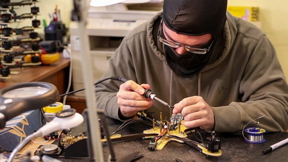 Нижегородские разработчики представили дрон «Турист» для СВО