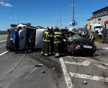 ДТП с участием автомобиля скорой медицинской помощи произошло в Чувашии