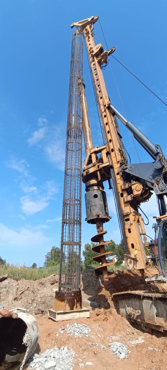 Первую буронабивную сваю установили на дублере пр. Гагарина в Нижнем Новгороде