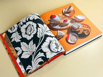 В России представили книгу по итогам исследования хохломского промысла