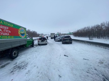 ДТП с участием более чем 20 авто произошло под Оренбургом