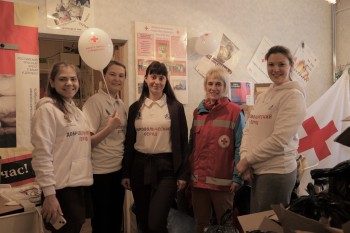 Волонтёры "Союза Маринс Групп" откликнулись на призыв о помощи Российского Красного Креста