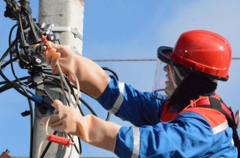 Электроснабжение в пострадавших от непогоды населенных пунктах Кировской области восстановлено