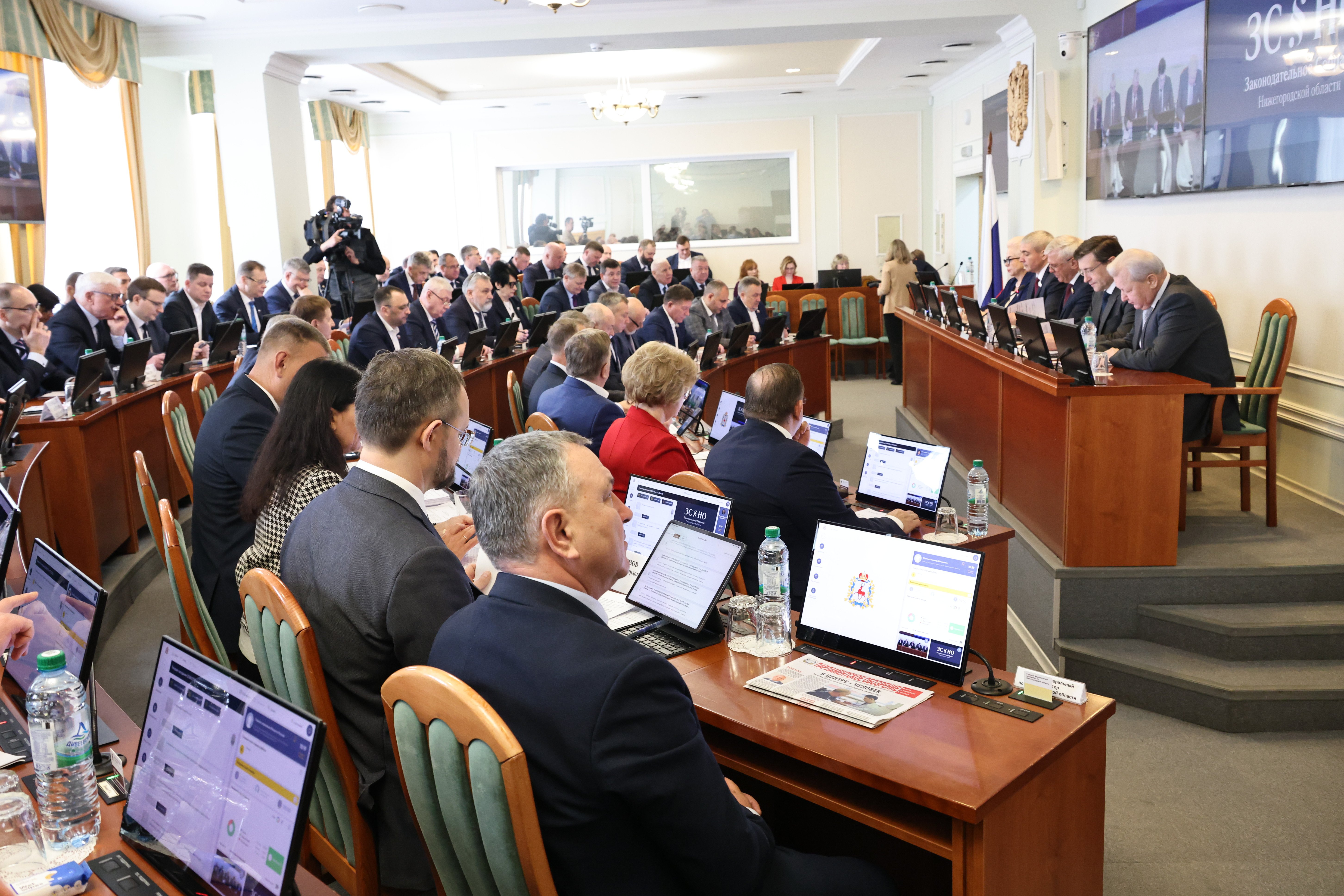 ЗС НО утвердило предложенные губернатором кадровые изменения регправительства