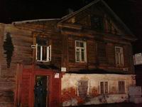 В Н.Новгороде, предположительно в результате поджога, горел жилой дом