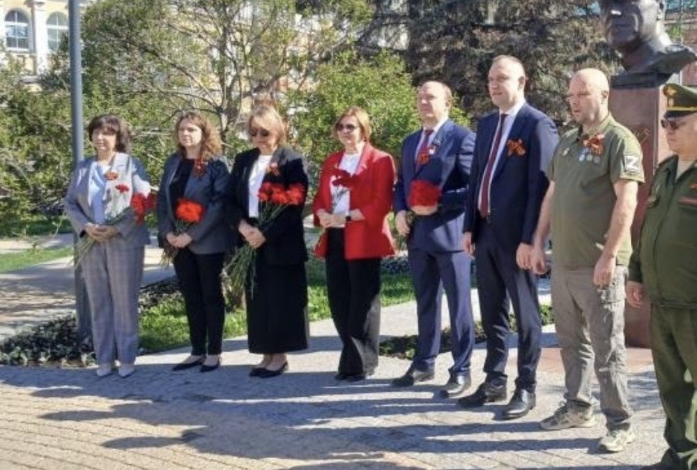 Депутаты нижегородской Гордумы приняли участие в памятном мероприятии к 9 Мая