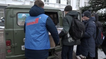 Автозаводские активисты передали УАЗ для участников СВО