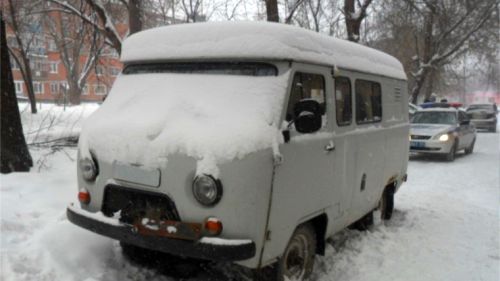 Пять разукомплектованных брошенных автомобилей эвакуировано на спецстоянку в Чебоксарах