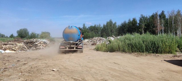 Специалисты Минэкологии привлекли к ответственности двух «черных» ассенизаторов