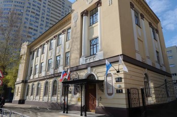 Еще 11,1 млн рублей выделено на ремонт школы №2 в Саратове Еще 11,1 млн рублей выделено на ремонт школы №2 в Саратове