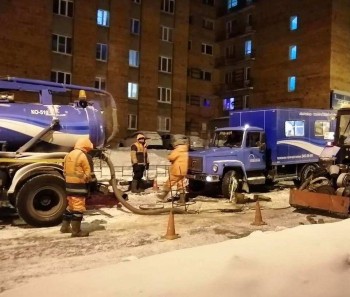 Последствия коммунальной аварии на ул. Гоголя в Нижнем Новгороде устранили в ночь на понедельник