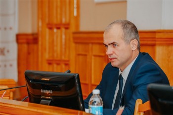 Глава администрации Чебоксар Алексей Ладыков провел последнюю в уходящем году еженедельную планерку
