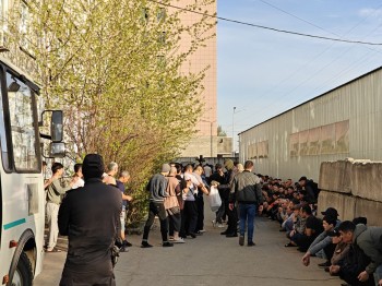 30 получивших гражданство нижегородцев доставлены в военкомат после рейда 30 получивших гражданство нижегородцев доставлены в военкомат после рейда