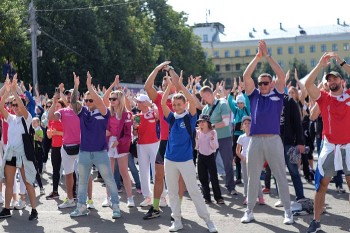 Новый физкультурный рекорд установили в Кирове