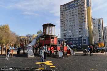 Детский игровой комплекс открыли на проспекте Молодежный в Нижнем Новгороде