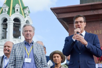 Юрий Шалабаев дал старт экскурсиям для школьников по исторической части Нижнего Новгорода 1 сентября 