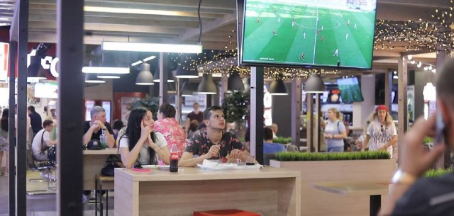 Трансляции матчей чемпионата мира по футболу-2022 в ЦУМе
