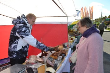 27 производителей представили продукцию на ярмарке в Нижнем
