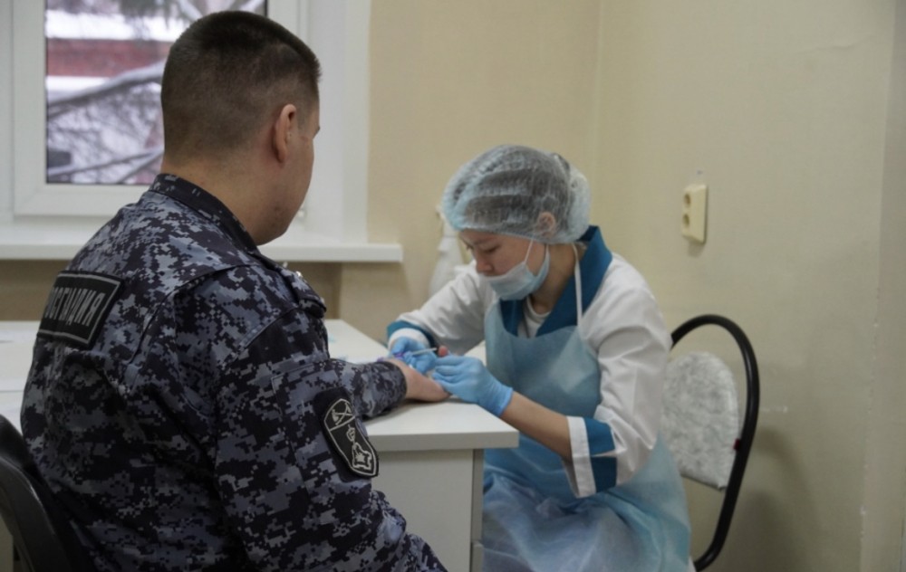 45 литров донорской крови сдали росгвардейцы Чувашии в 2025 году