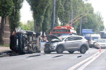 Трое пострадали в ДТП с 4 иномарками на Сормовском шоссе в Нижнем Новгороде Трое пострадали в ДТП с 4 иномарками на Сормовском шоссе в Нижнем Новгороде