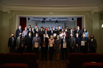 Награды в День науки вручили 45 молодым нижегородским ученым