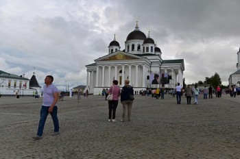 Патриарх Московский и всея Руси Кирилл совершил чин великого освящения Воскресенского кафедрального собора Арзамаса