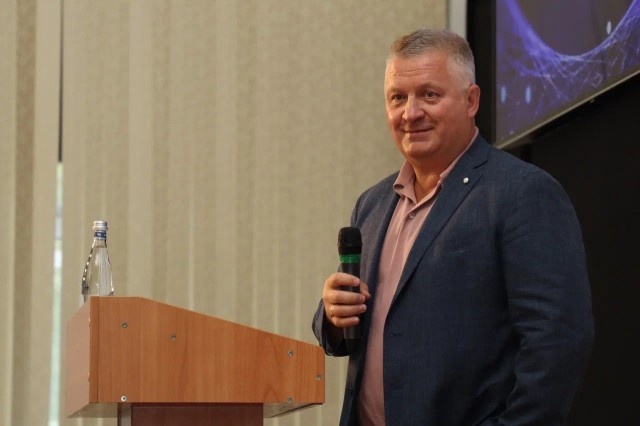 Около 200 человек из регионов России проходят обучение по управлению инвестиционным климатом в Нижегородской области Около 200 человек из регионов России проходят обучение по управлению инвестиционным климатом в Нижегородской области