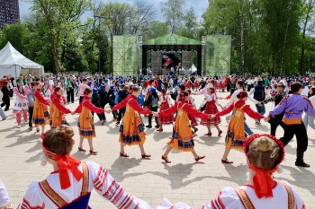 В Парке имени 1 Мая прошли три детских фестиваля