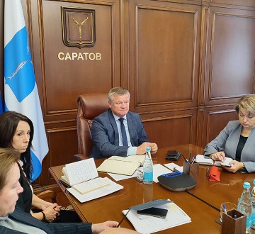 Мэр Саратова запретил выходные профильным чиновникам в период пуска тепла Мэр Саратова запретил выходные профильным чиновникам в период пуска тепла