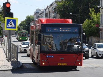 Схему движения некоторых автобусов временно изменят в Казани