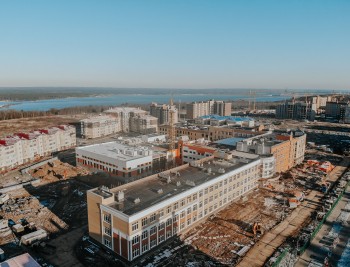 "Одна из самых больших школ в ПФО откроется в Чебоксарах в текущем году", - Алексей Ладыков