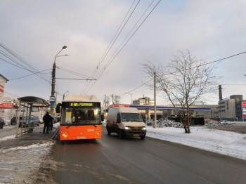 Интеллектуальные светофоры предоставят приоритет общественному транспорту на ул. Белинского в Нижнем Новгороде.