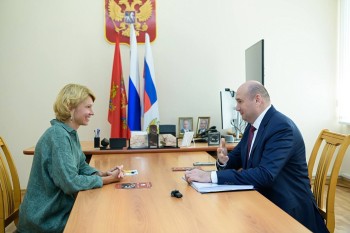 Министр сельского хозяйства РФ Оксана Лут прибыла в Оренбуржье Министр сельского хозяйства РФ Оксана Лут прибыла в Оренбуржье