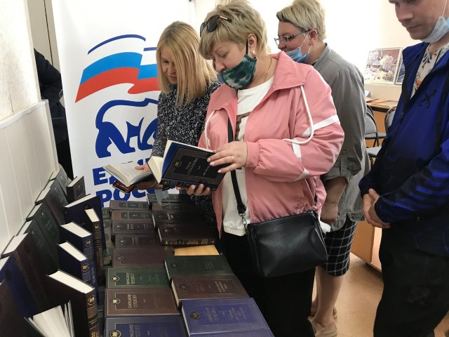 Более 3 тысяч книг русских классиков передали районным и сельским библиотекам Нижегородской области