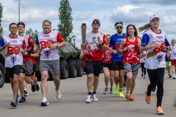 Нижний Новгород стал четвертым городом, принявшим первый Всероссийский патриотический забег «От Победы к Победе!» Нижний Новгород стал четвертым городом, принявшим первый Всероссийский патриотический забег «От Победы к Победе!»