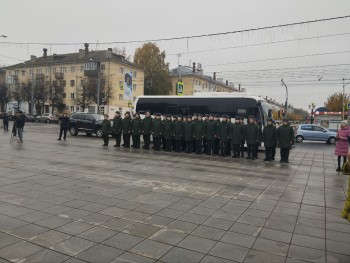 Более 800 жителей Марий Эл призовут на службу осенью